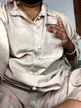 missmisha01 online show from January 16, 12:45 pm