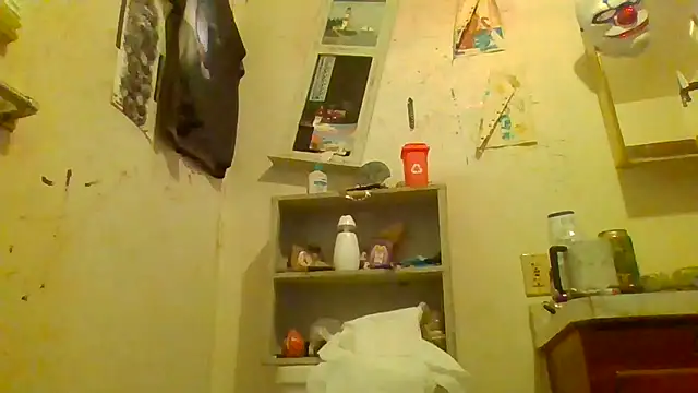 becky1111 online show from April 19, 7:16 pm