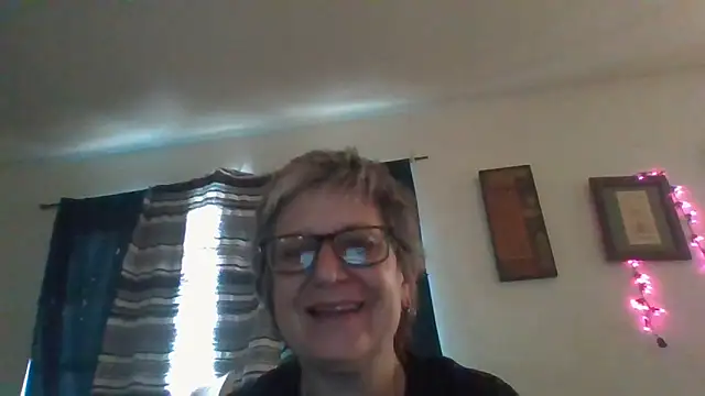 becky1111 online show from April 21, 12:03 am