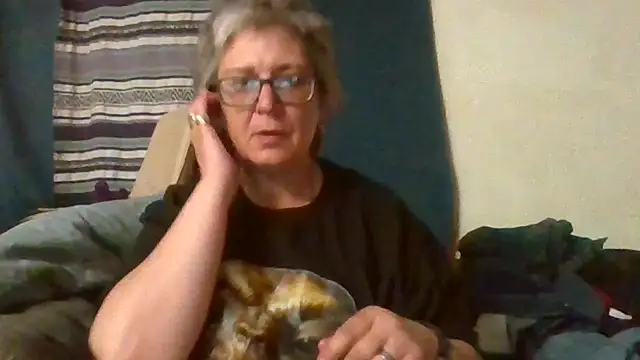 becky1111 online show from April 21, 2:51 am