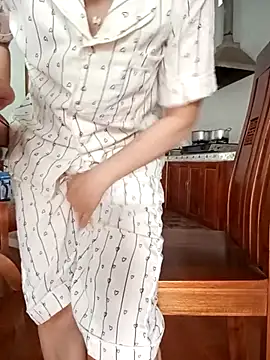 Sweet-Berryy online show from March 16, 5:44 am