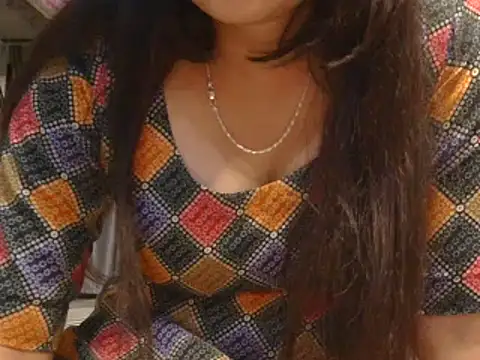 Parul Gulati online show from April 18, 5:04 pm