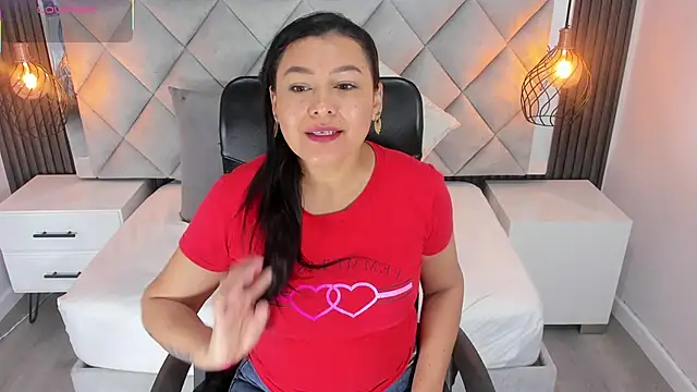 Susan Sexy Milf online show from January 7, 11:57 am