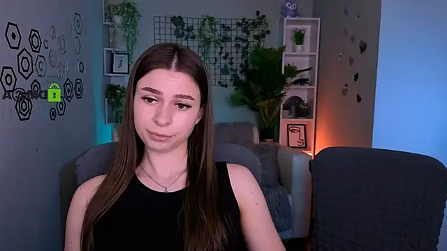 naya may online show from June 5, 9:15 am