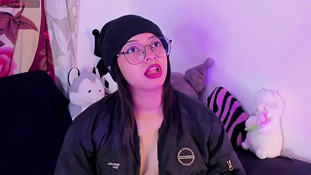 akarineko online show from January 6, 12:14 am