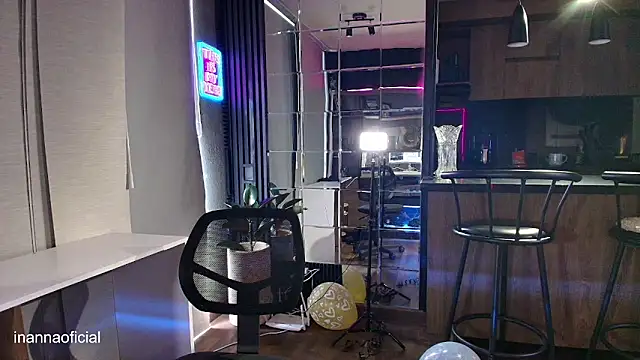 Ambrosia       online show from April 1, 1:41 pm