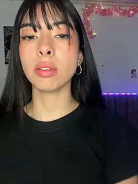 junorise23 online show from April 13, 4:36 am