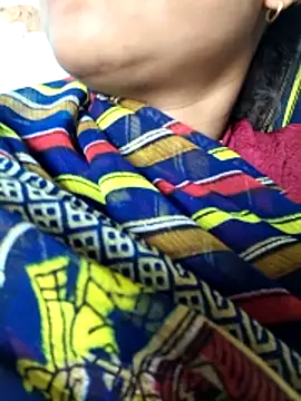 Madhu cute online show from March 4, 8:54 am