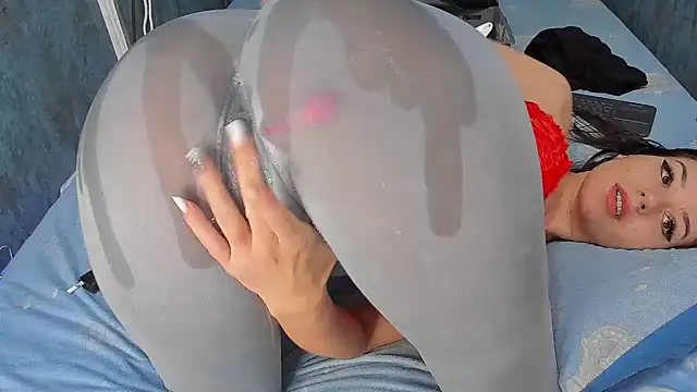 RedAssHottie online show from February 23, 4:24 am