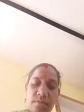 Karishma singh online show from March 26, 8:49 am