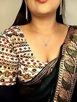 Deshi bhabhi143 online show from April 14, 9:42 am