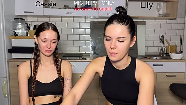 girls secrets online show from January 11, 4:45 pm