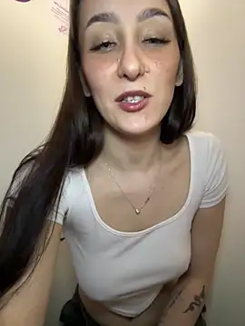 LuxBrunette  online show from March 26, 5:42 am