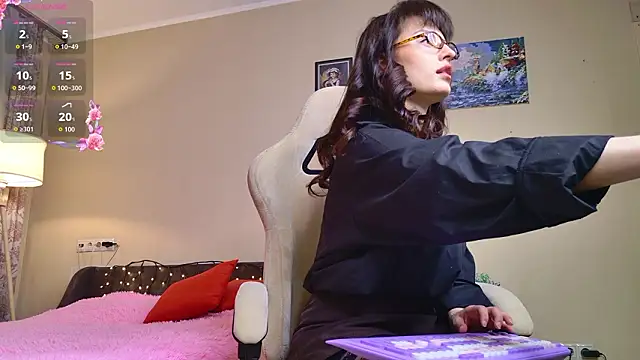 Mirellune online show from February 7, 7:18 pm