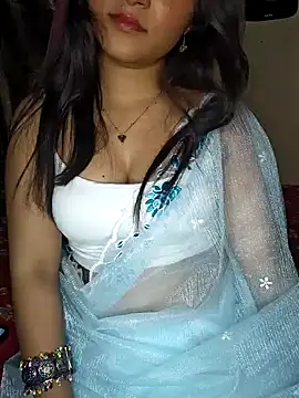 Saumyy online show from April 5, 6:07 pm