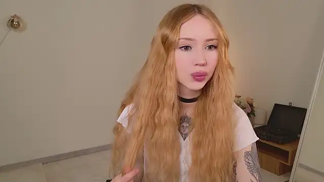 Zoe  Page online show from February 2, 1:32 pm