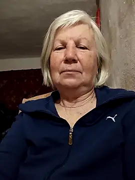 KlaudiaDarling online show from March 7, 3:02 am