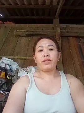 dakota-kis online show from April 9, 6:19 am