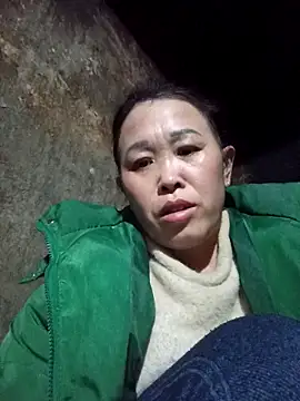 dakota-kis online show from February 2, 11:59 pm