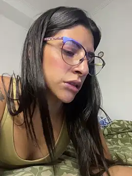 moronoiroficial online show from February 3, 2:53 am