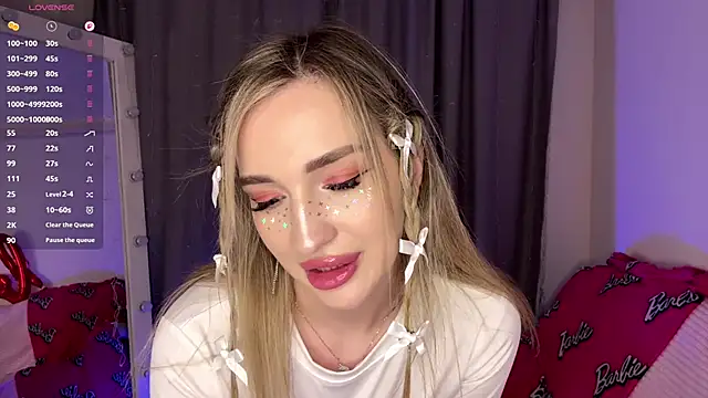  ViviV  online show from March 14, 5:47 pm