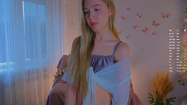 SirenThalassa online show from April 5, 7:29 am