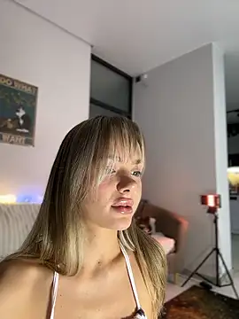 Kylie Mystic online show from January 9, 4:17 am