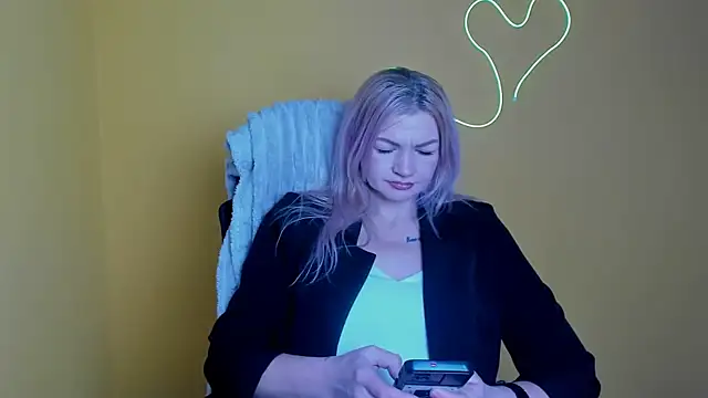 Madonna Fire online show from January 19, 12:45 pm