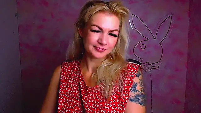 Madonna Fire online show from August 3, 5:44 am
