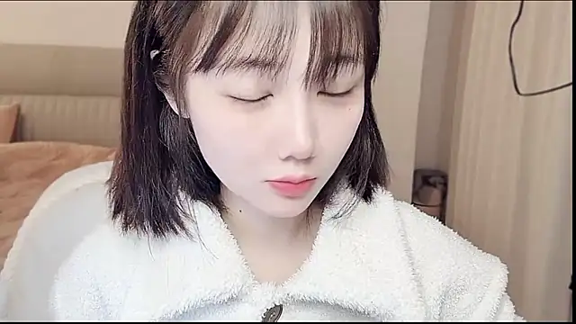 Snapshot of Ccc7- chatting on March 15, 1:46 pm Ccc7- online show from March 15, 1:46 pm