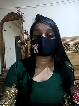 Lisa Baby1 online show from January 18, 1:40 pm