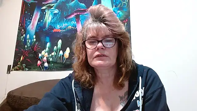 ladylavende3 online show from February 12, 6:26 am