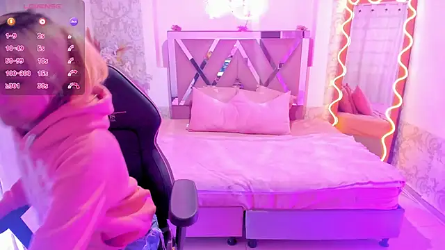 IRINA TAY1 online show from April 19, 3:17 am