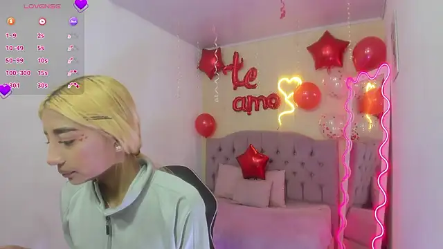 IRINA TAY1 online show from February 15, 3:53 am