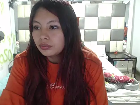 dulcecandy18 online show from January 17, 3:36 am