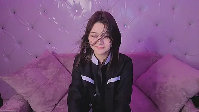 xxxnaughtyfoxyxxx online show from January 8, 11:47 am