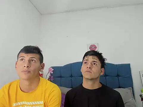 CoupleFire  online show from January 13, 6:01 pm