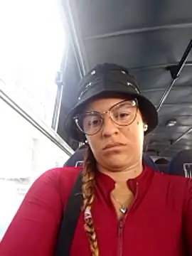 Caridad30 online show from January 16, 2:13 pm