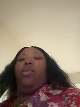 Chocolatebunnyxx96 online show from March 22, 5:30 pm