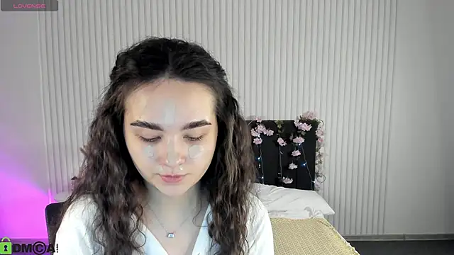 Mary Blooom online show from January 10, 11:26 am