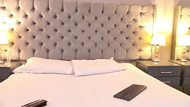 CintiaHolms online show from January 16, 4:08 am