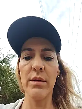 Monita Med online show from March 23, 1:39 pm