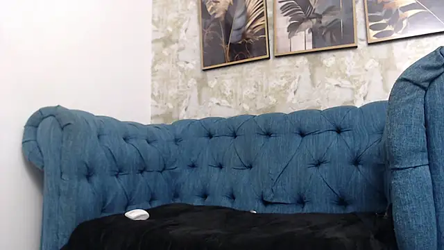 Helen Novoa online show from April 5, 9:36 pm