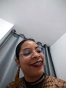 KATALINA SANTANA  online show from February 20, 12:42 am