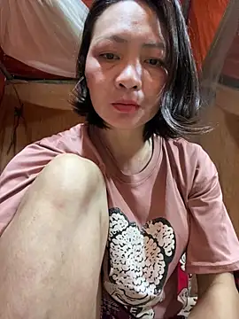 Some-03 online show from April 19, 3:39 am