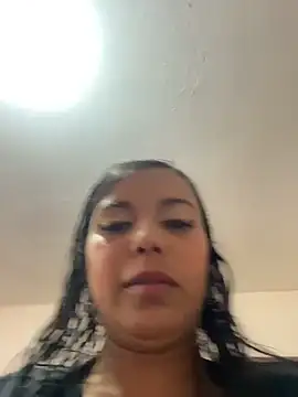 cinthia2011 online show from February 21, 10:21 pm