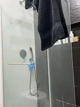 Babypinypon online show from April 10, 8:04 pm