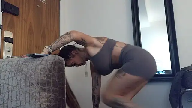 ScottishIvy online show from March 23, 8:15 pm