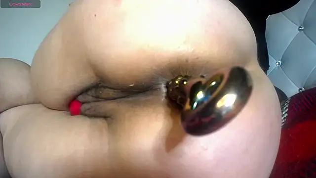 Esmeraldita788 online show from February 21, 6:36 am