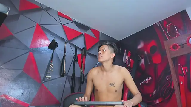 Jael and Yeral online show from January 12, 5:23 am